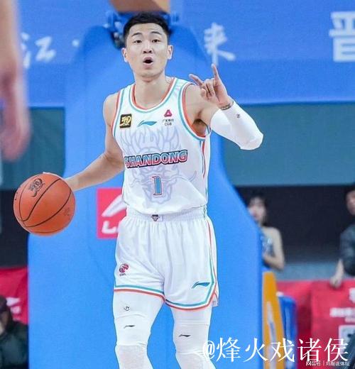 约克38+9浙江大胜宁波 高诗岩11+11山东胜吉林